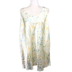 Morgan‎ Taylor Intimates Nightgown Womens Size 1X Plus Yellow Floral Silky Gown